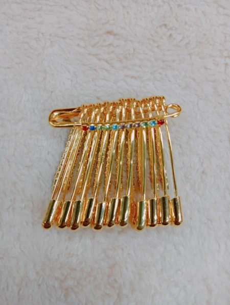 Golden Stone Hijab Pin - 12 Pieces | Brooch Safety Pin | One Side of Safety Pin For Saree (Copy) - Image 2